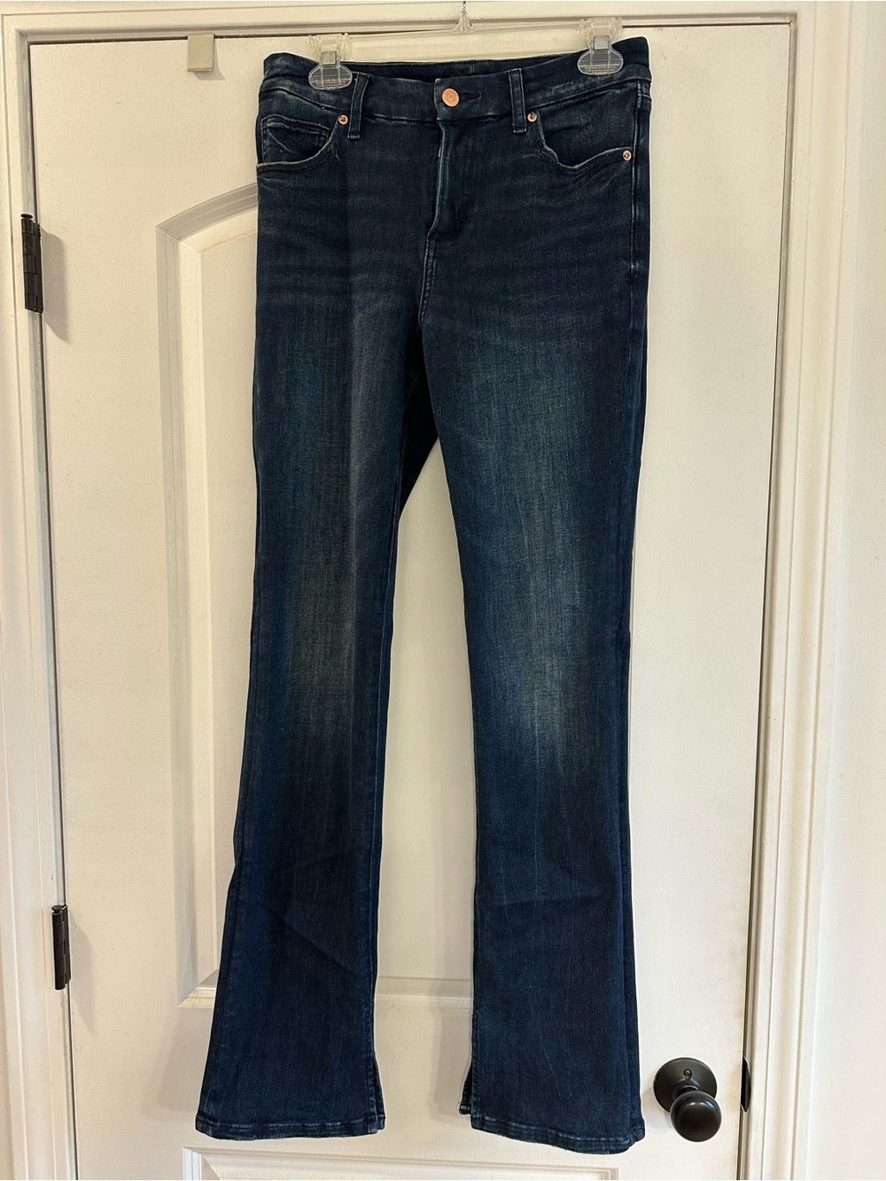 Express Skyscraper Mid Rise Ultra Hyper Stretch Bootcut Jeans with Ankle slits